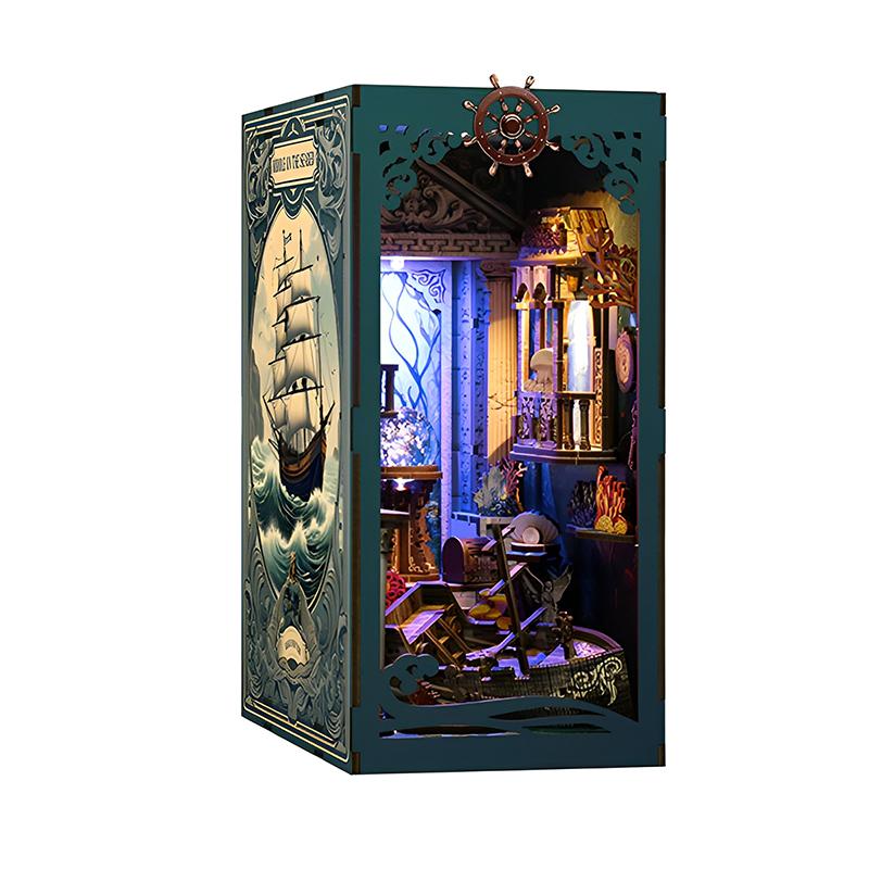 DIY Book Nook Kit with Light - Sea Explorer