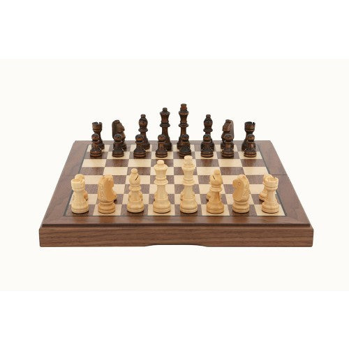 Dal Rossi: Walnut Chess Set