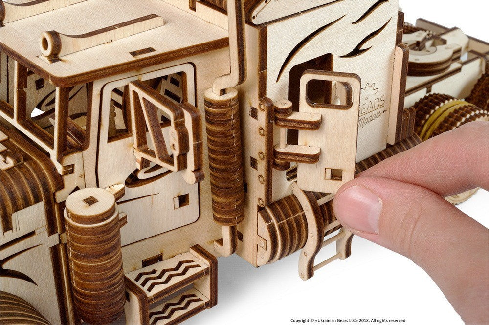 UGears: Heavy Boy Truck VM-03 (541pc)