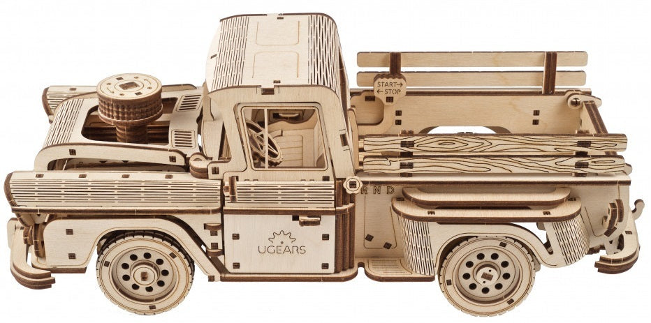 UGears: Pickup Lumberjack (460pc)