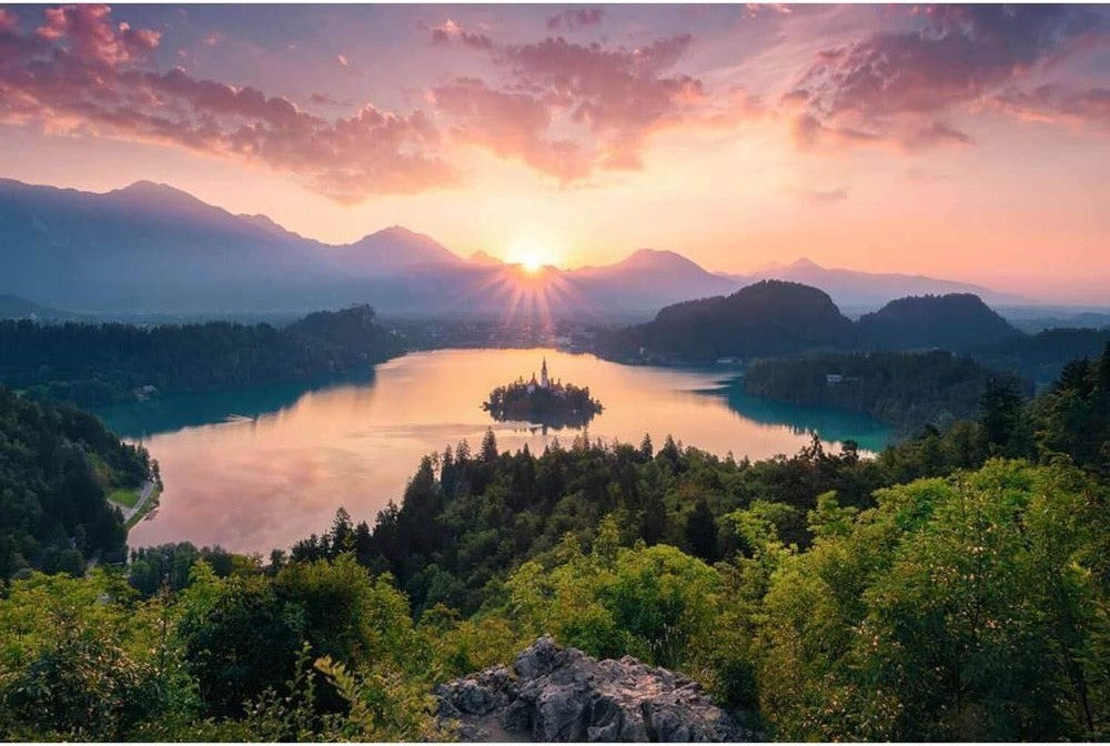 Ravensburger: Lake Bled Slovenia Puzzle (3000pc Jigsaw)