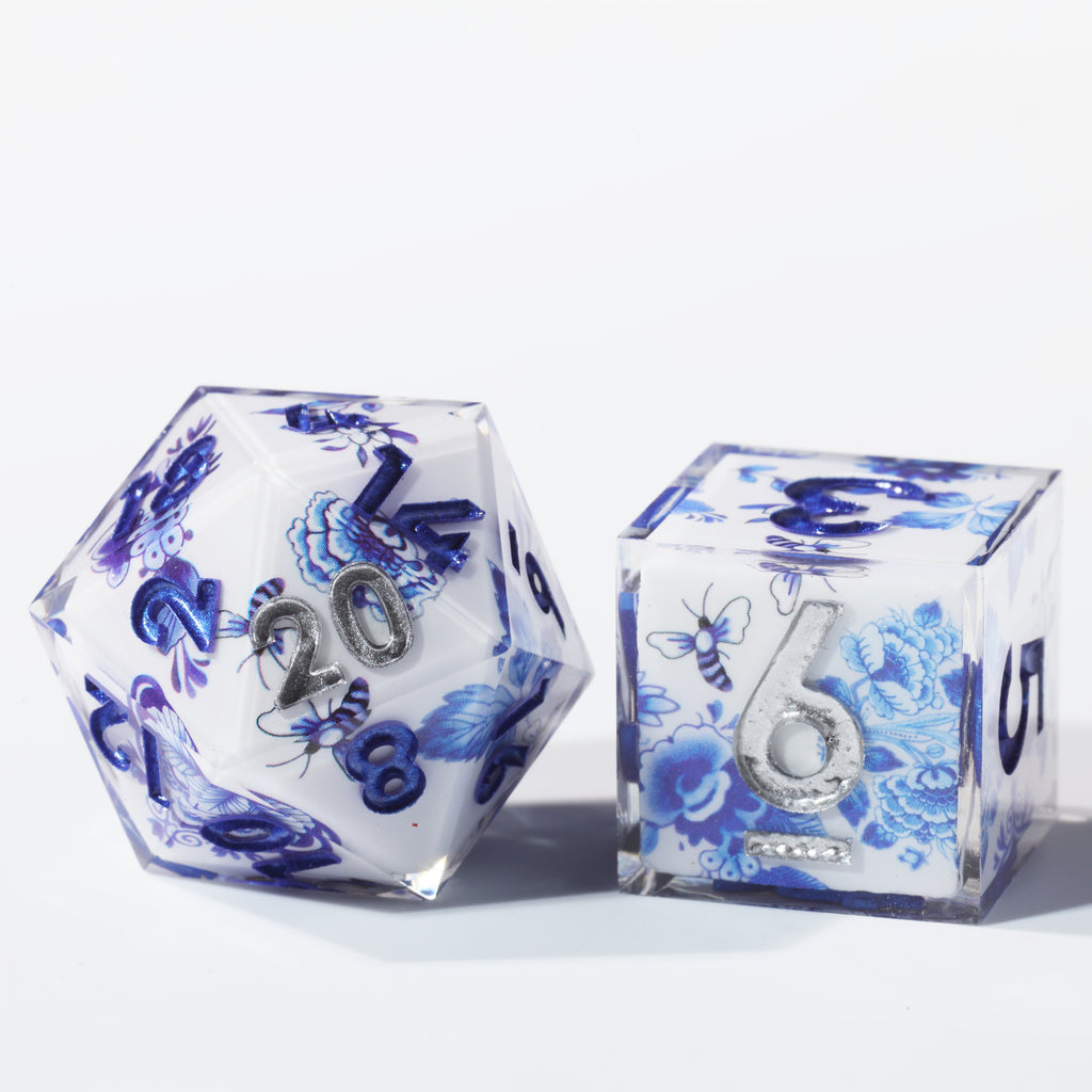 Dudley's Gallery - Porcelain Beauty Sharp Edge Resin Dice Set